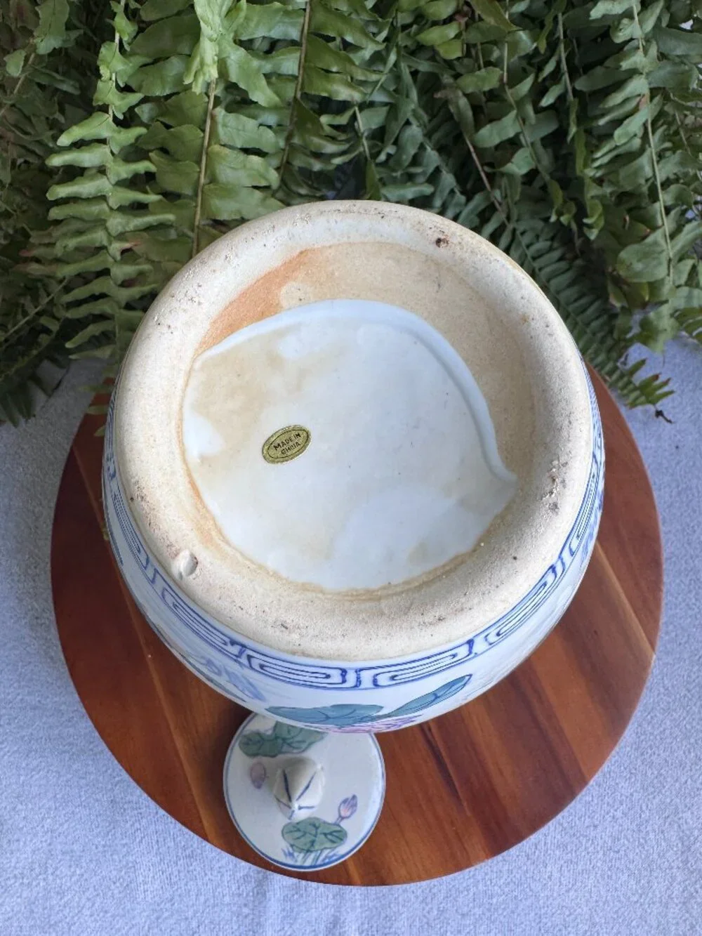 Vintage Chinese Chinoiserie Ginger Jar with Lotus Flower and Kingfisher